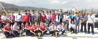Şampiyon bisikletçiler belirlendi – Kocatepe Gazetesi