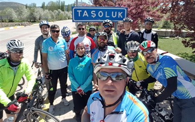 Bisikletçiler Taşoluk’ta pedal çevirdi – Kocatepe Gazetesi