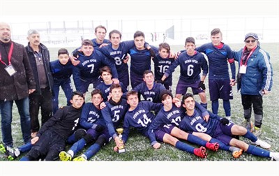 Demir U-17’lerde şampiyon – Kocatepe Gazetesi