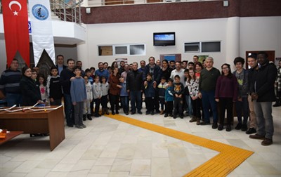 Çocuklarla maket uçak yaptılar – Kocatepe Gazetesi