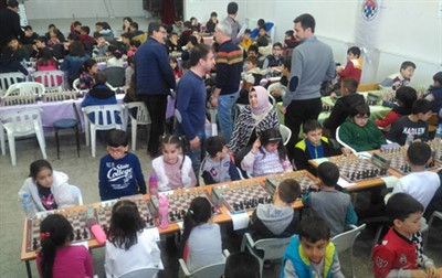 Satranç turnuvasında minikler “mat” dedi