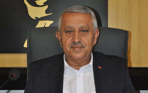 Belediye Başkanı Mehmet Zeybek,