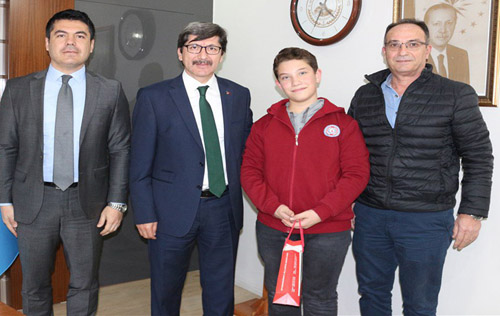 Afyonlu öğrenci Türkiye ikincisi oldu