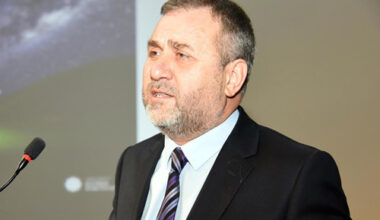 Prof. Dr. Ahmet Yaramış görevinden istifa etti