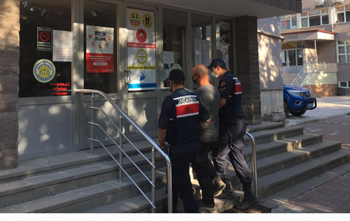 Jandarma İstanbul’da çalınan kamyonu Afyon’da buldu