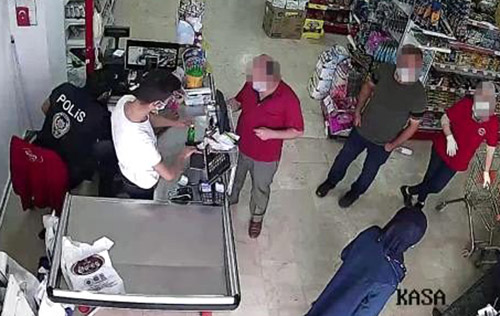 Karantinayı ihlal eden kişi, markette yakalandı