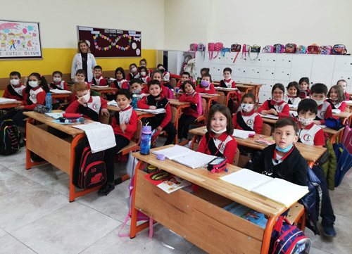 Atatürk İlkokulu 1-F sınıf