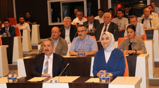 Bakan Yardımcısı Gürcan: “Sanayi üretiminde büyümeye devam ediyoruz”