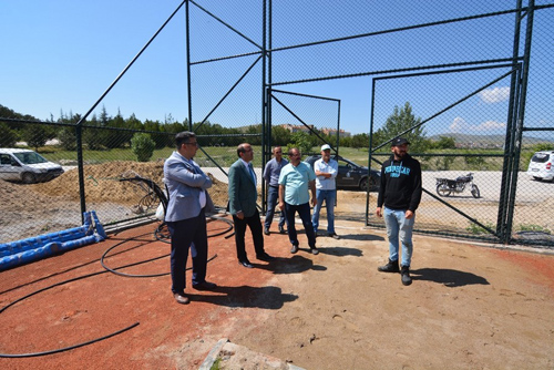 Hüdai Kaplıcasına futbol sahası yapılıyor