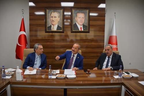 Taytak öncülük ediyor, MHP’li Belediye Başkanları’nın sorunları çözülüyor