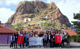 Bolu’dan gelen öğrenciler Afyon’u geziyor