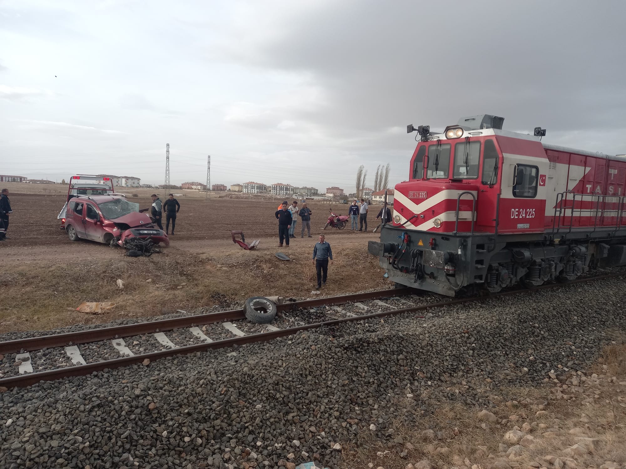 Afyonkarahisar’da yolcu treninin çarpıp