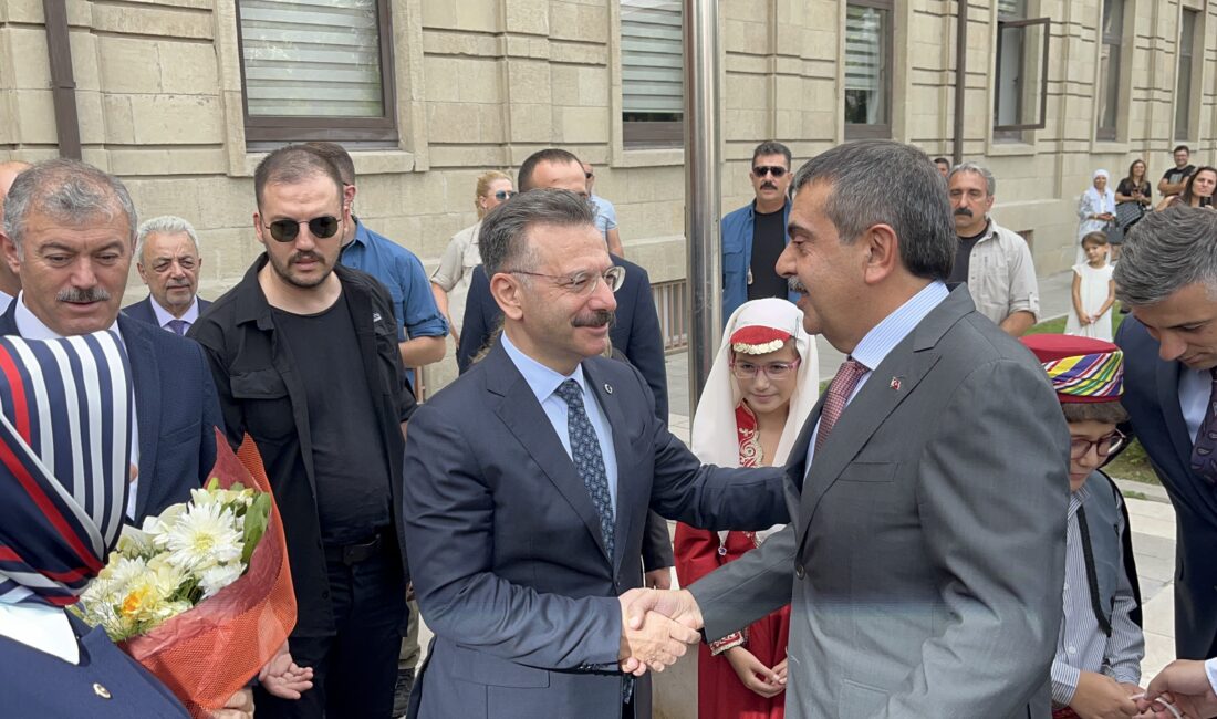 Milli Eğitim Bakanı Yusuf Tekin Eskişehir’i ziyaret etti