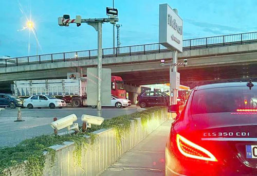 Özdilek Köprülü Kavşağının kente geliş yönü bir süre trafiğe kapatılacak