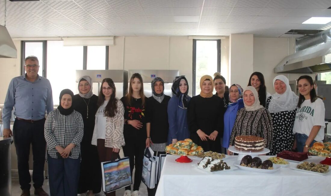 Emirdağ Belediyesi Mutfak Atölyesi’nde kurslar devam ediyor
