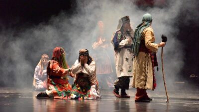 ‘Kahraman Türk Kadınları’ adlı defile ve tiyatro oyunu büyük ilgi gördü