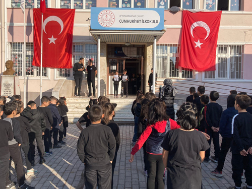 Afyonkarahisar’ın Şuhut ilçesinde Atatürk’ün
