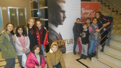 Öğrenciler “Atatürk” Filmini İzledi