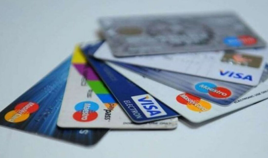 Kredi kartları üzerinde, alışveriş