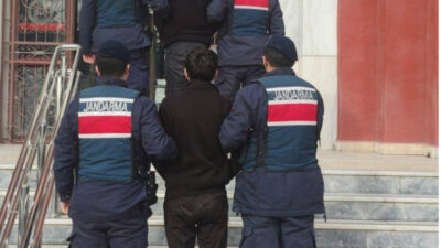 Afyon’da Benzin Ofisi Soyan Hırsızlar Yakalandı