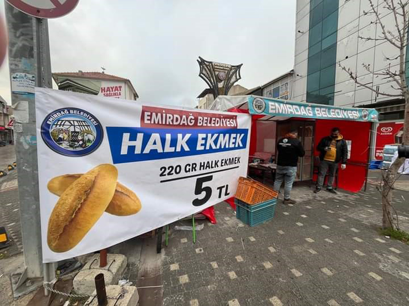 Afyon’da Ekmeği 10 TL’den Satmaya Başlayan Fırıncılara Belediye ‘Dur’ Dedi