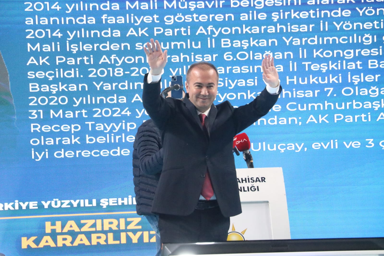AK Parti’nin Belediye Başkan Adayları Görücüye Çıktı