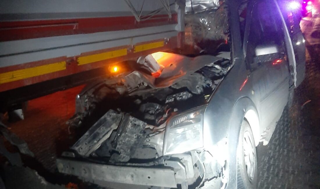Afyon’da Ağır Yaralanan Tır Sürücüsü Hastanede Hayatını Kaybetti