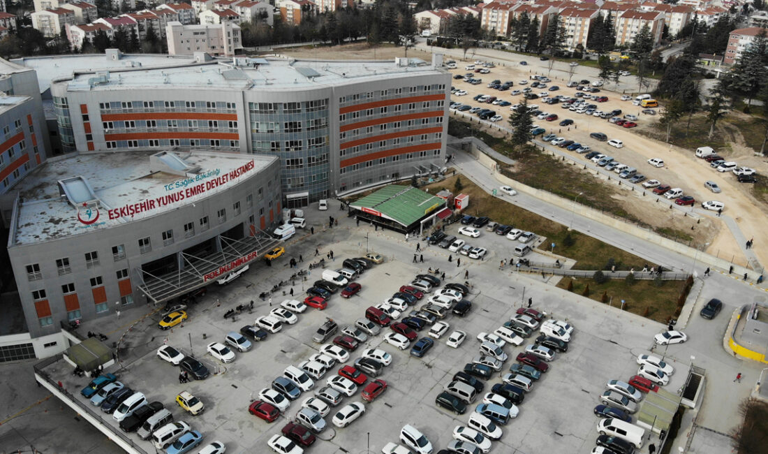 Devlet Hastanesi’nin otopark kapasitesi 2 katına çıkarıldı
