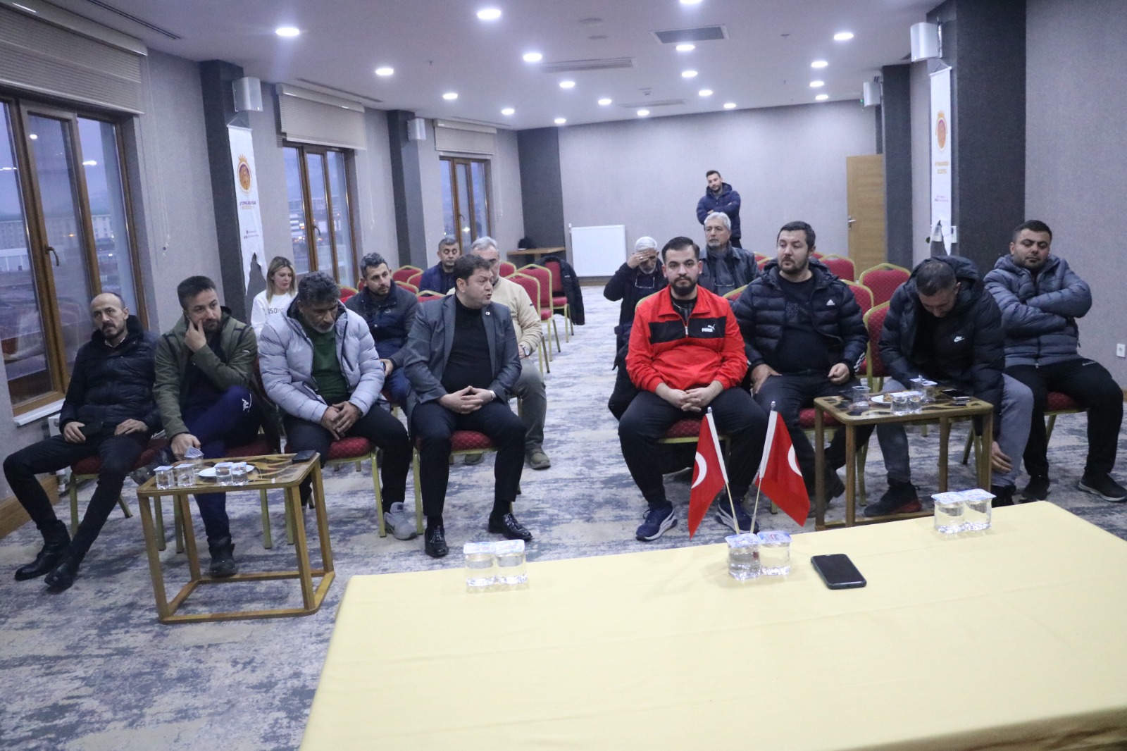 "Siyaseti Ankara'da Yapın Afyon'da Afyonspor İçin Birlik Olalım"